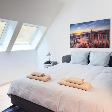 Duplex Marie-pontoise B7 아파트 *
