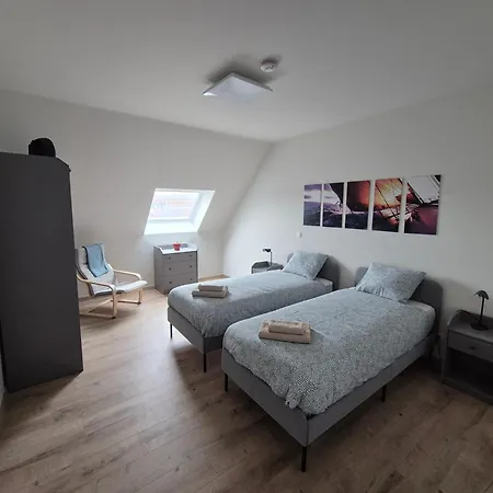 Duplex Marie-pontoise B7 Турне